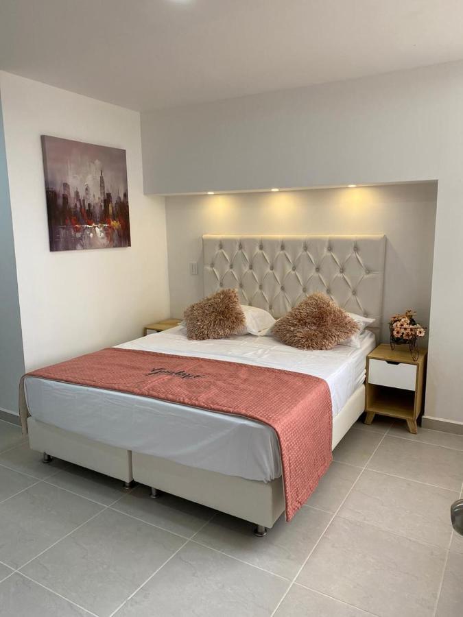Apartamento Frente Al Malecon Guatapé エクステリア 写真