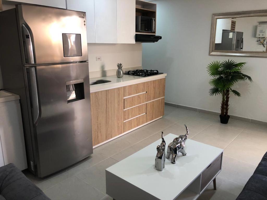 Apartamento Frente Al Malecon Guatapé エクステリア 写真